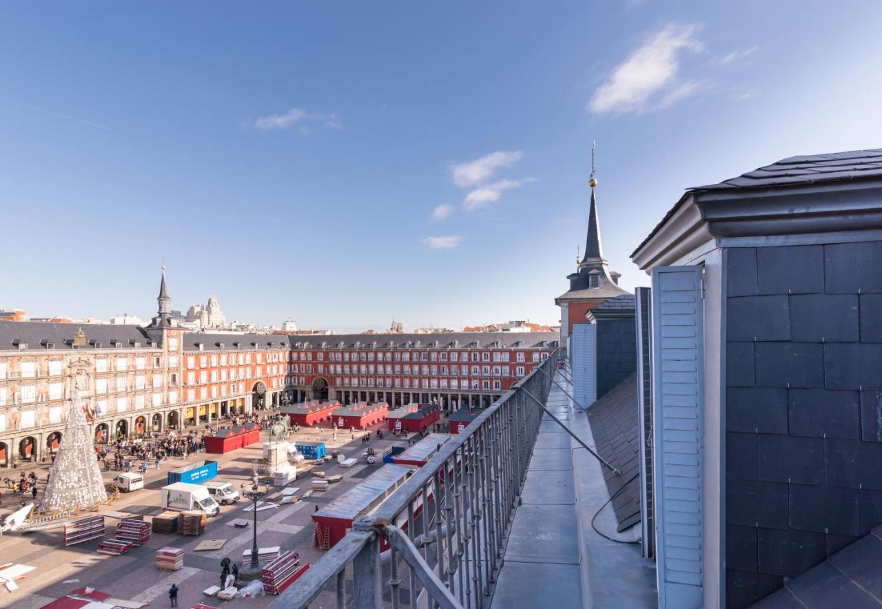Historic Penthouse Plaza Mayor In Мадрид Екстериор снимка